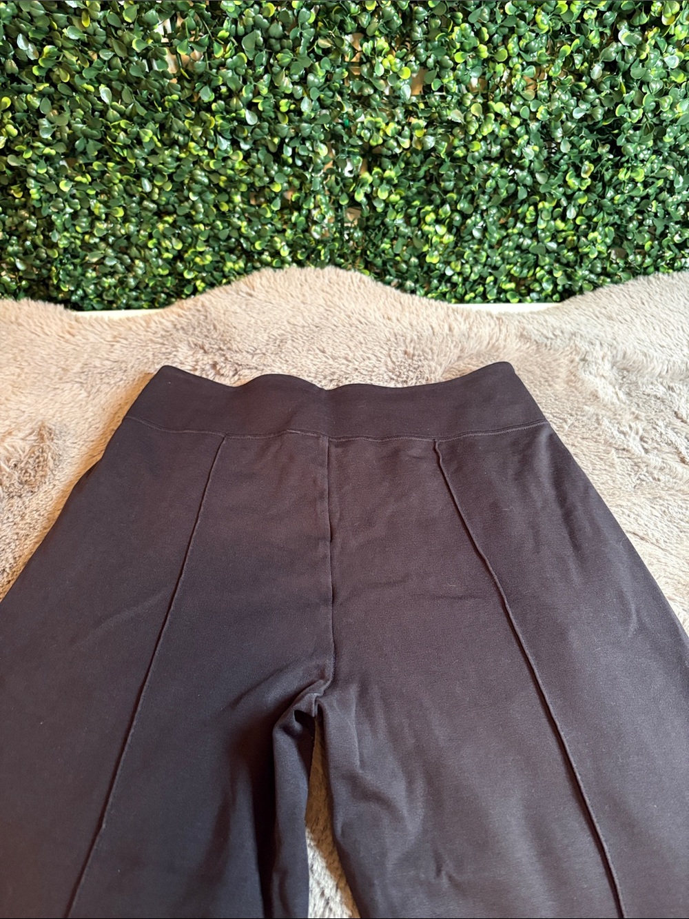 Athleta Black Straight-Leg Performance Pants Size 0 - Picture 3 of 6